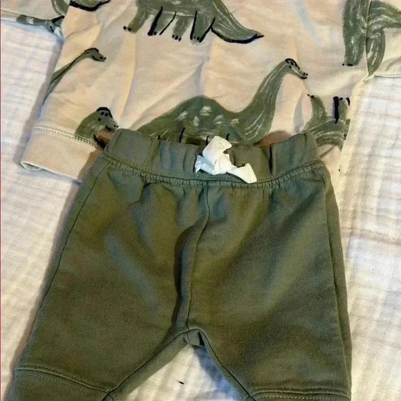 Dino Print Kids Matching Set - Picture 3 of 3